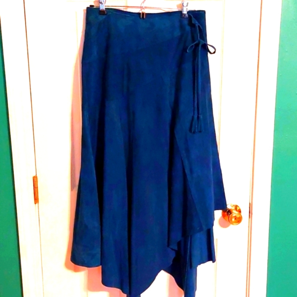 Vintage Teal Karen Groner Suede Skirt - GROWNBEANS - Picture 3 of 10